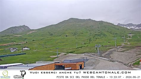 Passo Tonale webcam 